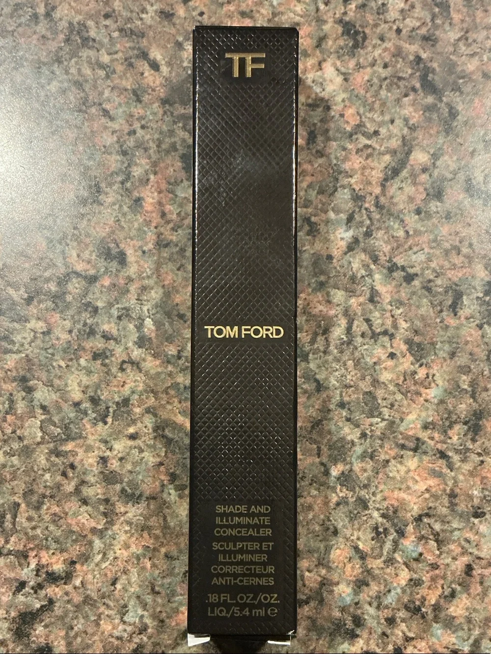 Tom Ford Shade & Illuminate Concealer - 3W1 - Golden